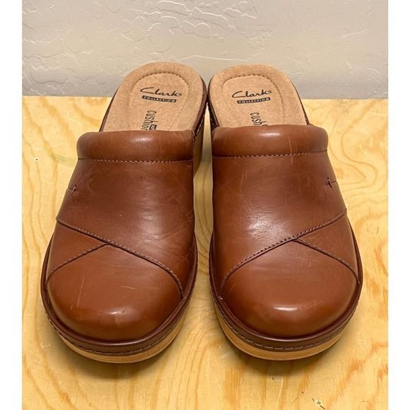 Clarks Soft Cushion Preslet Sheen Clog Mule Size 8 - Picture 1 of 5